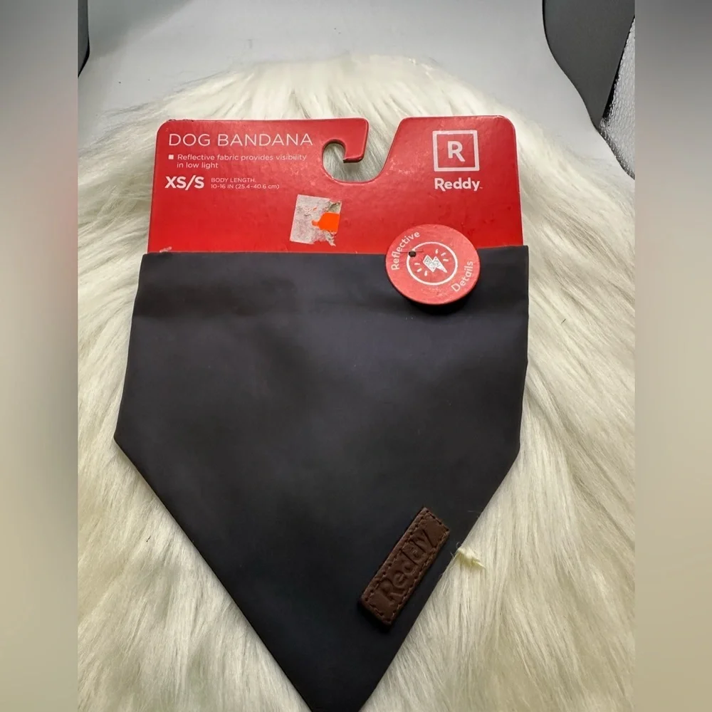 🩷5/$10 Reddy Reflective Dog Bandana XS/S